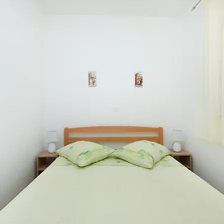 6101b Appartamento Petrcane